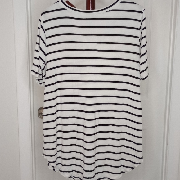 Zenana Striped Blouse - Picture 2 of 3